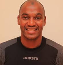 تنقلب الأحداث، ويعيش الأستاذ أيوب باقة من المغامرات تقوده إلى لقاء توفيق بك. Filgoal Ù…Ø­Ù…Ø¯ Ø´Ø±ÙŠÙÙŠ Ù„Ø§Ø¹Ø¨ Ù†Ø§Ø¯ÙŠ Ø§Ù„Ø±Ø§Ø¦Ø¯