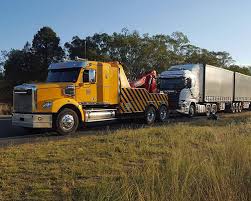 We've been metro since 1947, and we pride ourselves on our speedy. Barnes Auto Co Heavy Towing Recovery Brisbane Gold Coast Toowoomba