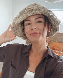 Oh my gosh Aesha and Colin would be such a great couple! Love you guys ❤️