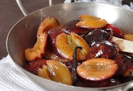 Poelee De Prunes A La Fleur D Oranger Et A La Vanille Recette Interfel Les Fruits Et Legumes Frais Recette Facile Recette Fruits Et Legumes Frais