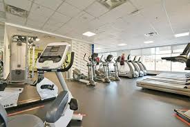 This closure includes all recreational facilities in montpetit hall (fitness centre, gyms, dance studios, pool), the minto sports complex (access to the medical clinic currently remains available). One80five Furnished Suites 185 Lyon Street North Ottawa Rentcanada