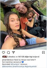 Önceki gün marmaris'te kaldıkları otelin iskelesinde objektiflere takılan pınar deniz ile yiğit kirazcı, meraklı bakışlara aldırmadan kısa süre önce başlayan aşklarını doyasıya yaşadı. Pinar Deniz Boran Kuzum Ve Yigit Kirazci Nin Oynadigi Askin Kiyameti Filminden Son Pozlar