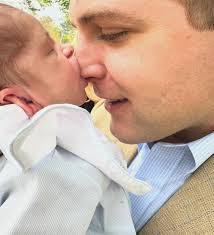 Hanna Holley's Instagram, Twitter & Facebook