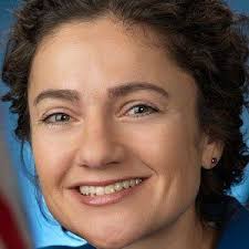 She was previously assistant professor of anesthesia at harvard medical school, massachusetts general hospital, boston, following postdoctoral research in comparative physiology at the university of british columbia. Jessica Meir Bio Family Trivia Famous Birthdays