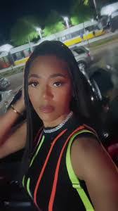 Renee Conover's Instagram, Twitter & Facebook