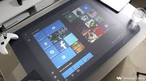 Touch screen table with elegant design. Micrsoft Table Citem