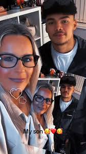 #creator #makeup #tattoot #fyp #fypシ゚viraltiktok☆♡🦋my✌️video #outfit #fun  #memorie #foryou #girlswithtattoos #Love #art #goodmemories #🤗🤗🤗 #💯  #verytrue #fyp👀 #new #makeupartist