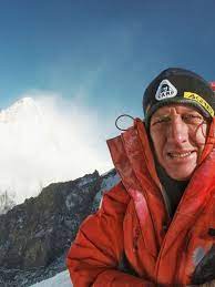 The polish expedition is managed by krzysztof wielecki. Broad Peak Urubko And Bowie Aim To Summit On Saturday Explorersweb