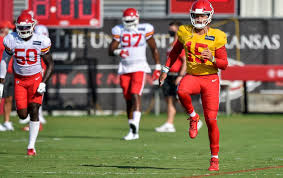 Jacquelyn dahl, founder of the sports marketing agency 1up sports marketing that represents patrick, tweeted directly to randi and the athlete's fiancée, brittany matthews, about. Kc Chiefs Qb Patrick Mahomes Buys His Dad Cadillac Escalade The Kansas City Star