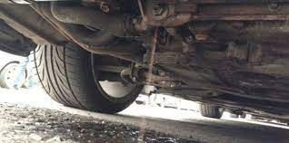 Isi air radiator semasa kereta panas. Jangan Panik Kalau Suhu Naik Masa Tengah Drive Matikan Enjin Periksa 6 Tempat Ini