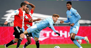 Na een eerste helft waarin feyenoord het moeilijk had, toonde de ploeg zondagmiddag na rust karakter in heerenveen. Samenvatting Feyenoord Psv Voetbalsamenvattingen Bndestem Nl