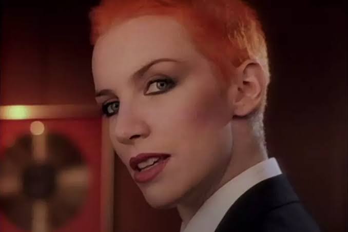 How Eurythmics' 'Sweet Dreams' Became a Triumph of Resiliency