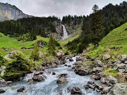 Wanderung zum griesslisee dem gletschersee am klausenpass im kanton uri oberhalb des urnerbodens. Diesbach Berglistuber Und Stauben Drei Wasserfalle Am Klausenpass Rapunzel Will Raus