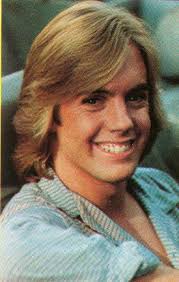 Shaun Cassidy embodies feathered hair for me. My boys, longish hair, cannot  see, hairdresser, photo of Shaun in hand