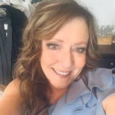 Kimberly Deason's Instagram, Twitter & Facebook