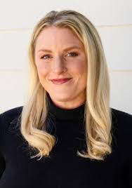 Lorena Manriquez's Instagram, Twitter & Facebook