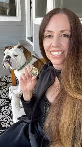 Damon Crow's Instagram, Twitter & Facebook