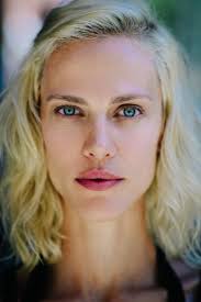 Aymeline Valade Archives