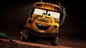 Cars 3 | Miss Fritter's Racing Skoool - YouTube