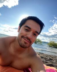 chao a la chasca 👋🏼💇🏻‍♂️ después de 2 años 🤪🤪