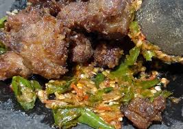 Cara membuat masakan daging sapi gepuk ini cukup mudah. Resep Empal Daging Sapi Goreng Yang Menggugah Selera Resep Enyak
