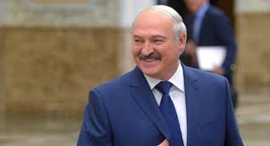 Не разведены, но живут раздельно. Zhena Lukashenko Foto Politika