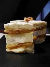 Camembert Farci Aux Pommes Sautees Au Calvados Le Sot L Y Laisse Pommes Sautees Recette Camembert Recette A Base De Fromage