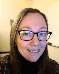 Amanda Sly's Instagram, Twitter & Facebook