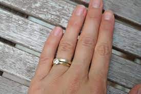 Where Does Engagement Ring Go The Popular Engagement Ring Of This Modern Age Had Its Inception A Engagement Rings My Engagement Ring Popular Engagement Rings