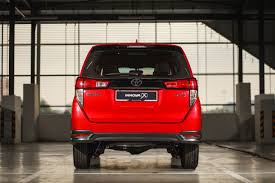 Merupakan kesinambungan daripada toyota kijang dan dipasarkan tahun 2004. Toyota Innova 2021 Tampil Dalam Tiga Varian Prebiu Com