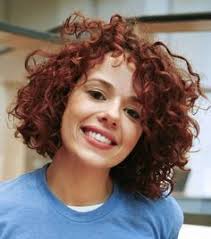 Natural Curly Hairstyles For White Women Google Search Haircuts For Curly Hair Short Curly Hairstyles For Women Curly Hair Styles