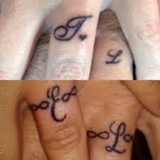 This real looking fox tattoo on the finger can only be linked by an experienced artist. Each Others Initials On Our Wedding Finger I M Getting A J And He S Getting A K And We Wedding Finger Tattoos Ring Finger Tattoos Wedding Ring Tattoo For Men