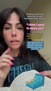 Jordon Ashley's Instagram, Twitter & Facebook