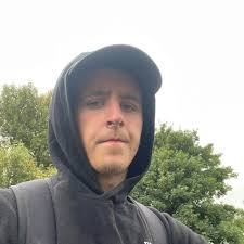 Can someone please tell me I'm wrong. DayZ released itself in 2018