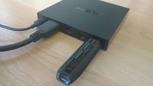 Dann bietet es sich an, den fire tv stick auf die bestätige und warte, bis der reset abgeschlossen ist. Amazon Fire Tv Eigene Videos Uber Usb Laufwerk Abspielen Streaming Media Geeks