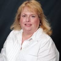 Lisa Spohn's Instagram, Twitter & Facebook