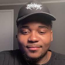 Demetrius Hamilton's Instagram, Twitter & Facebook