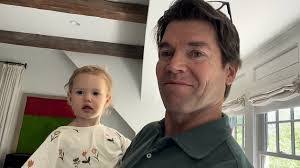 Chris Pixley's Instagram, Twitter & Facebook