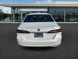 Image result for Alpine White 2025 i5
