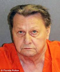 Florida man 'shoots stepson' in fight over chili dog