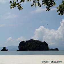 Tanjung rhu is not a private beach. Photo Langkawi Tanjung Rhu Malaysia Welt Atlas De