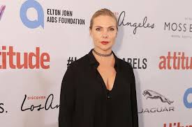 Picture from samantha womack on twitter. Rita Simmons And Samantha Womack Have Held Talks For Projects Away From Eastenders