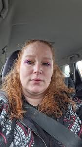 Melissa Gundlach's Instagram, Twitter & Facebook