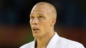 The uzbek threw grol directly on his back during the first action. Zwaargewicht Grol Maakt Rentree In Rusland Nos
