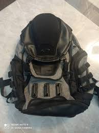 Its a really great backpack. Oakley Kitchen Sink Lx Men S Fashion Bags Backpacks On Carousell