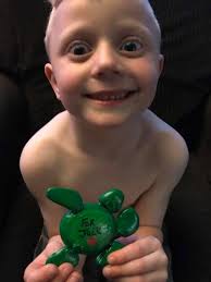 KINDLY 𝗦𝗔𝗬 𝗬𝗘𝗦 𝗜𝗙 𝗬𝗢𝗨 𝗟𝗢𝗩𝗘 JACKSON TILLER ‎