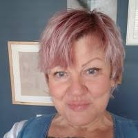 Ellen Halstead Email & Phone Number