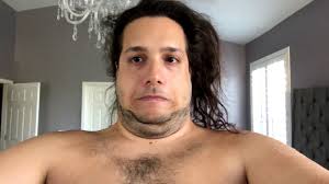 Evan John Young, more commonly known by his online persona “Evan Sausage,”  is a prominent YouTube creator known for his… Read More: Evan Sausage  Biography: YouTube, Girlfriend, Age, Parents, Siblings, Net Worth,