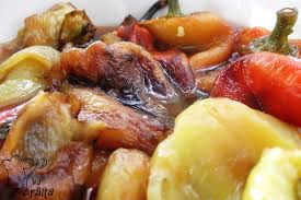 Originar din, de loc din. Salata De Ardei Copti Reteta De Post