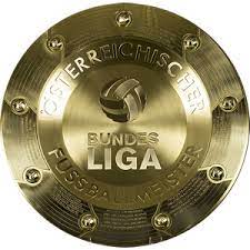 While the original trophy has only the champions from 1903 to 1944 engraved the new one list all the german champions since 1903 and had to be enlarged on occasion. Bundesliga Trophy Transparent